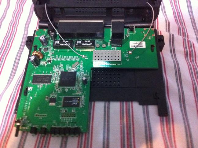 http://www.raspberrypi.org/wp-content/uploads/2011/08/hhp5c-board-open.jpg