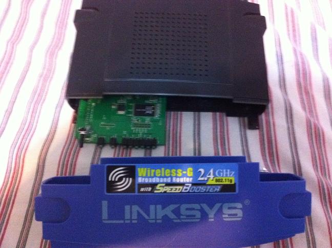 http://www.raspberrypi.org/wp-content/uploads/2011/08/vds38-top.jpg