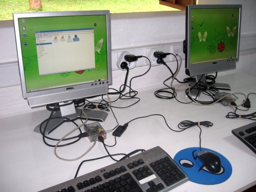 Raspberry Pi computer room in Kuma Adamé