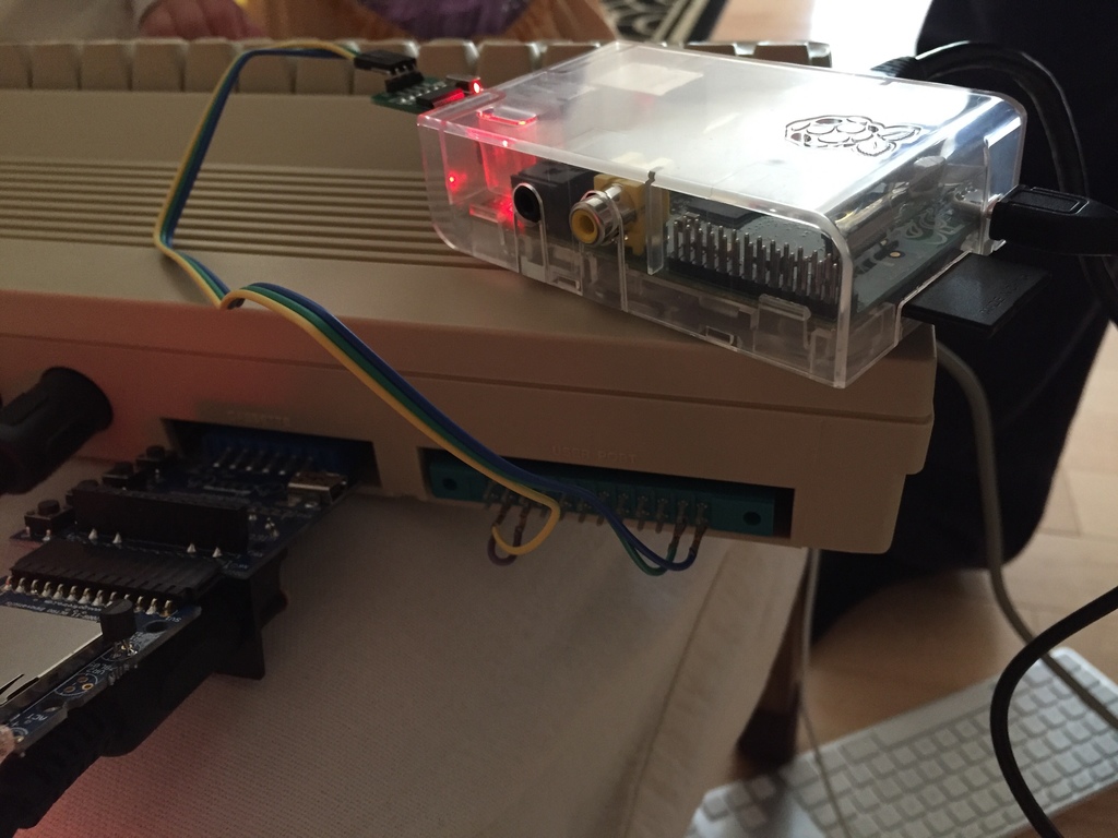 Developer Ports Slack to a 1982-era Commodore 64 - The New 