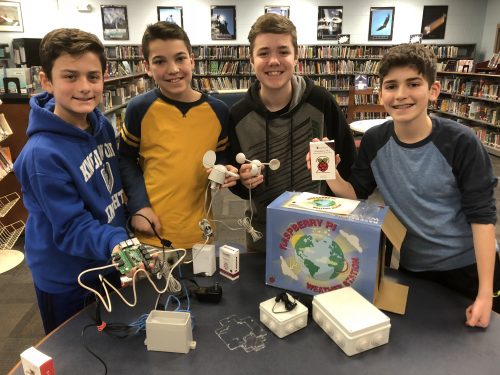 Raspberry Pi Certified Educator Chris Aviles Innovation Lab Oracle Weather Station