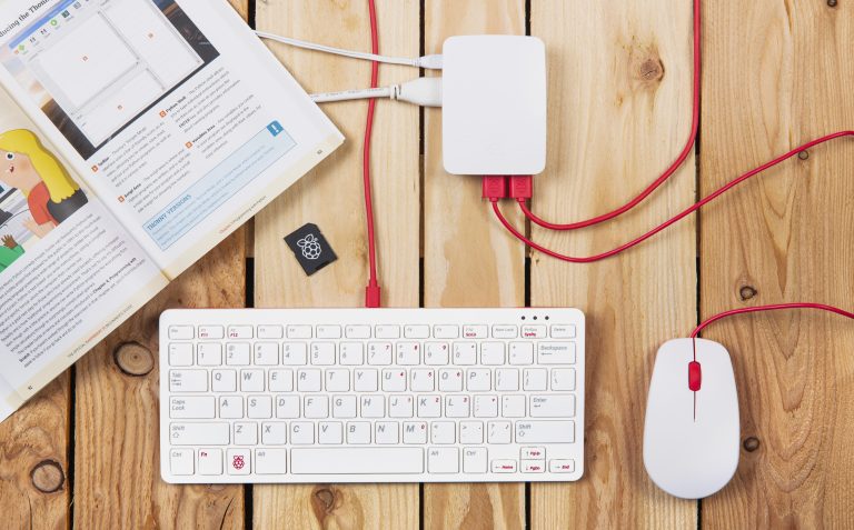 Buy the official Raspberry Pi keyboard and mouse - Open-Electronics