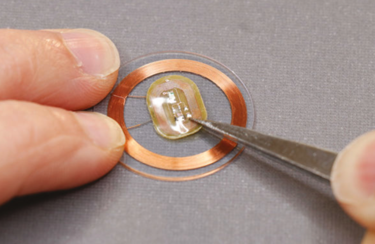 https://www.raspberrypi.org/app/uploads/2019/11/sophy-wong-wearable-tech-nfc-cufflinks6.png https://www.raspberrypi.org/app/uploads/2019/11/sophy-wong-wearable-tech-nfc-cufflinks6.png