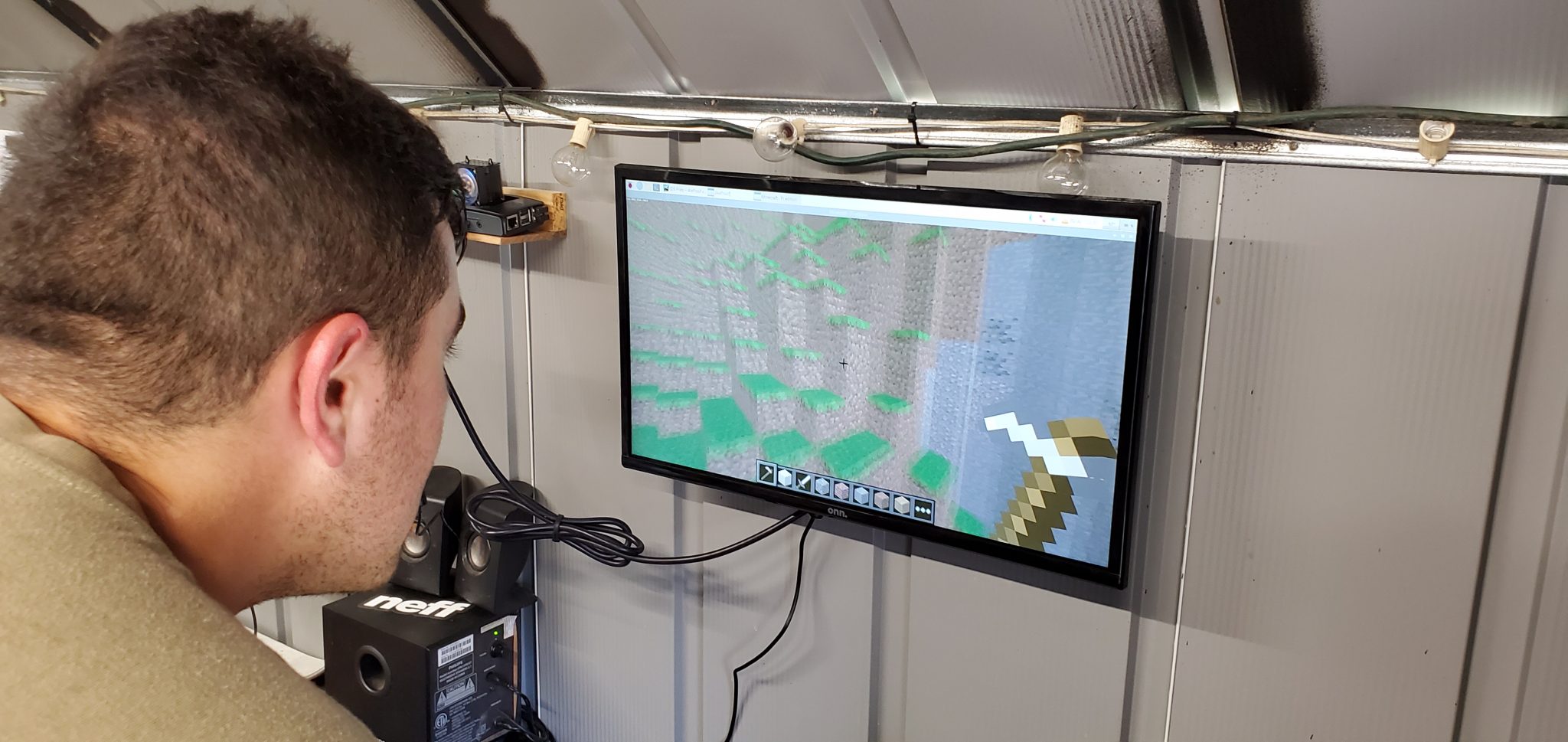 This Raspberry Pipowered setup improves home brewing Raspberry Pi