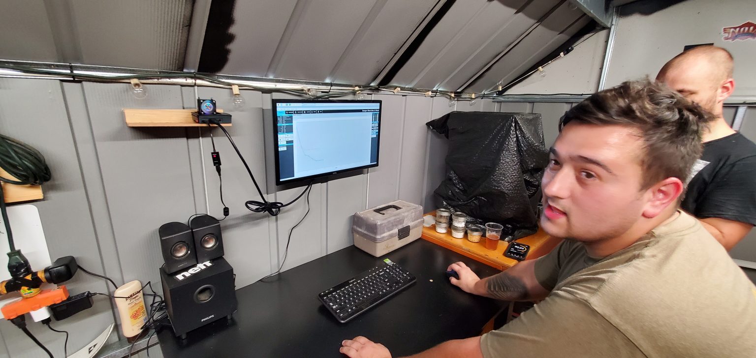 This Raspberry Pipowered setup improves home brewing Raspberry Pi