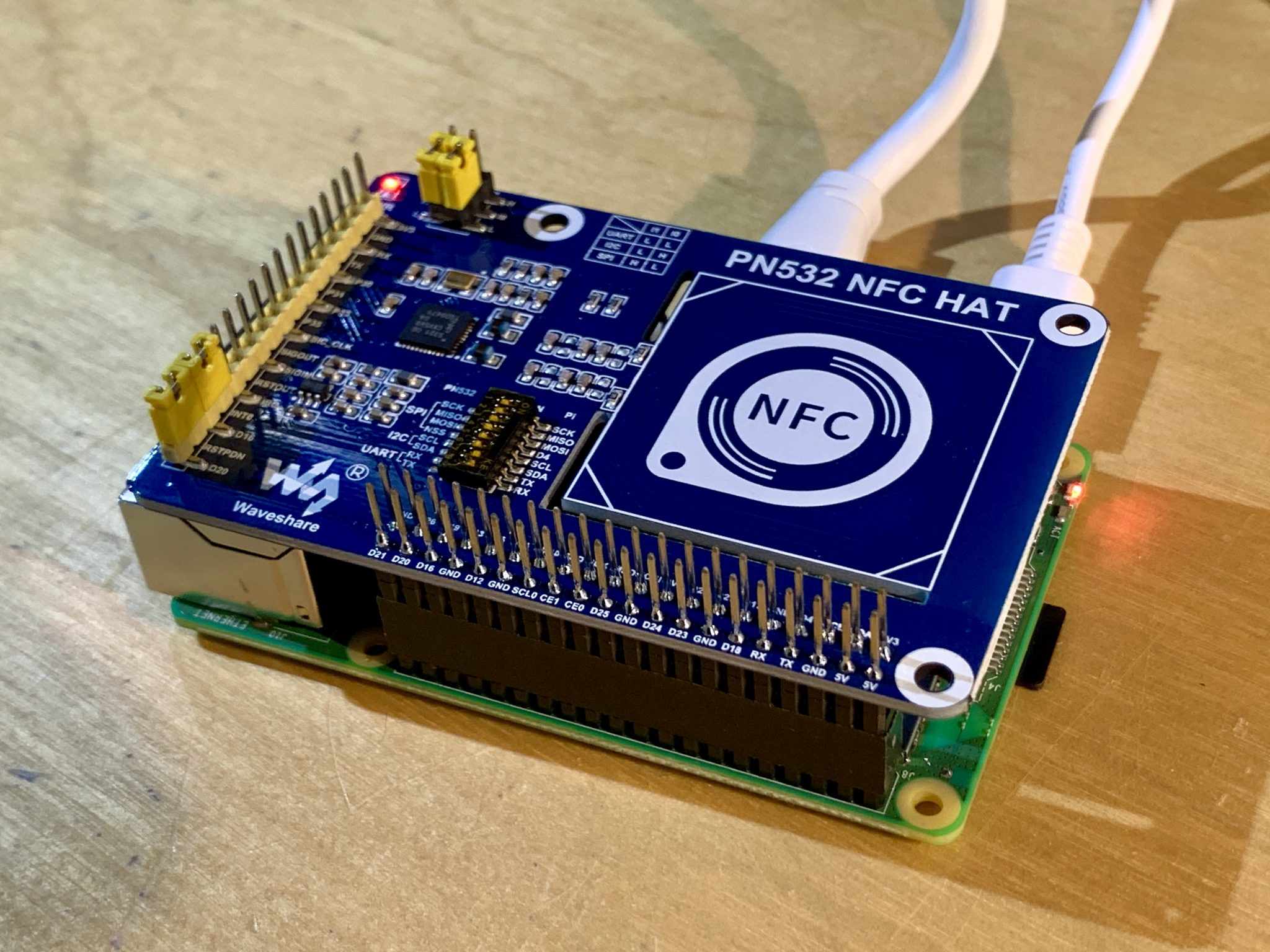 Read RFID and NFC tokens with Raspberry Pi HackSpace 37 Raspberry Pi