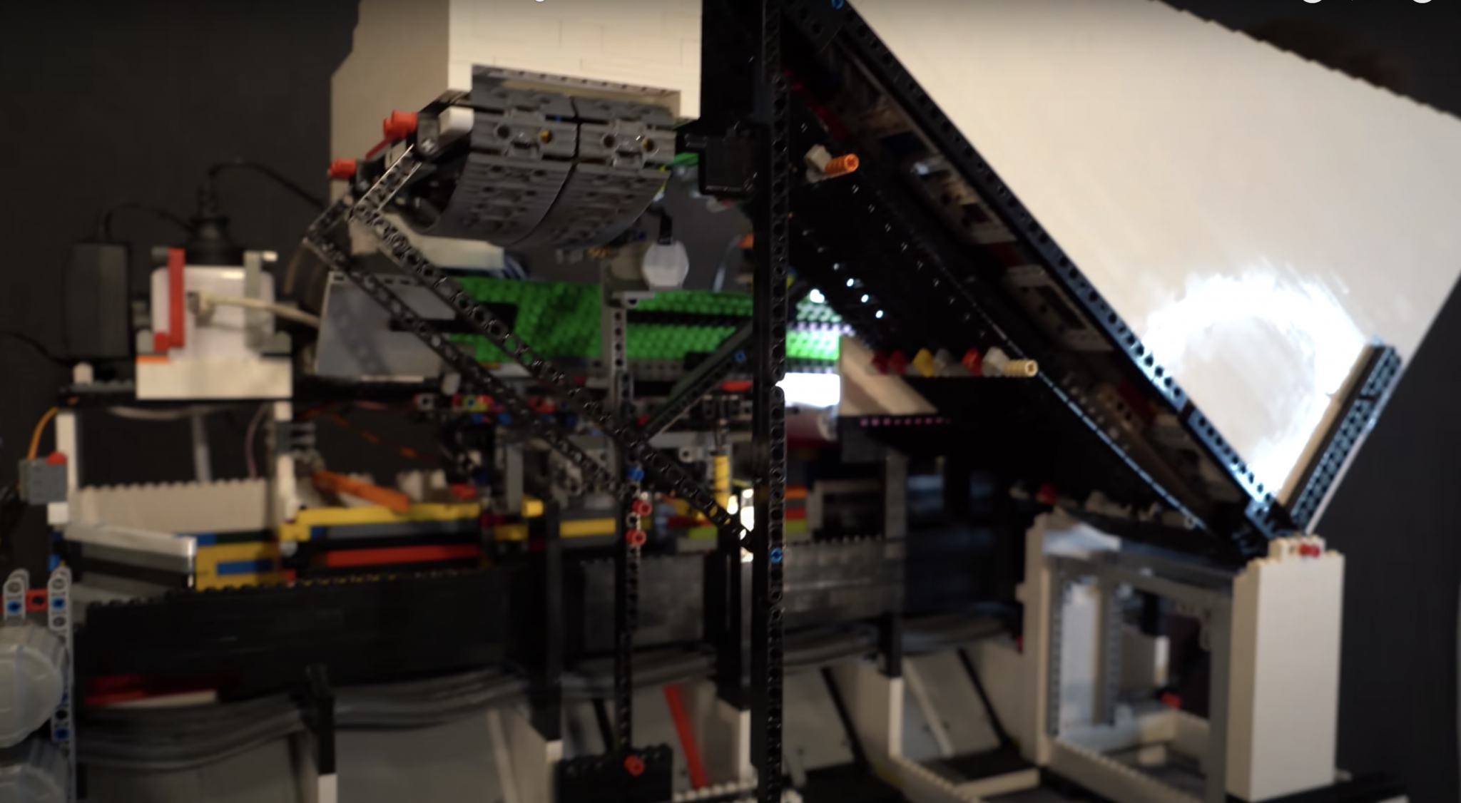 Universal Lego Sorter' Uses AI to Recognize Any Lego Brick