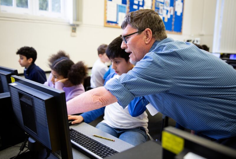 Individual Learning Using Technology Three ways to help students learn about the impact of technology ...