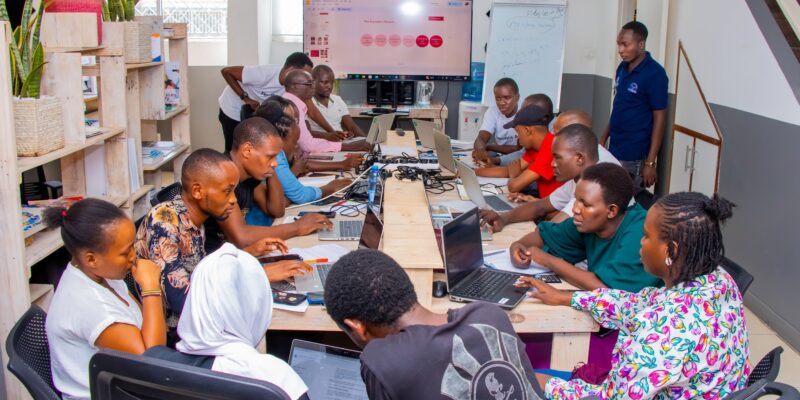 Photo of a group of educators participating in an Experience AI teacher training event in Kenya.