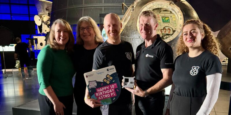 Tim Peake with Libby Jackson and the RPF team at the Science Museum London