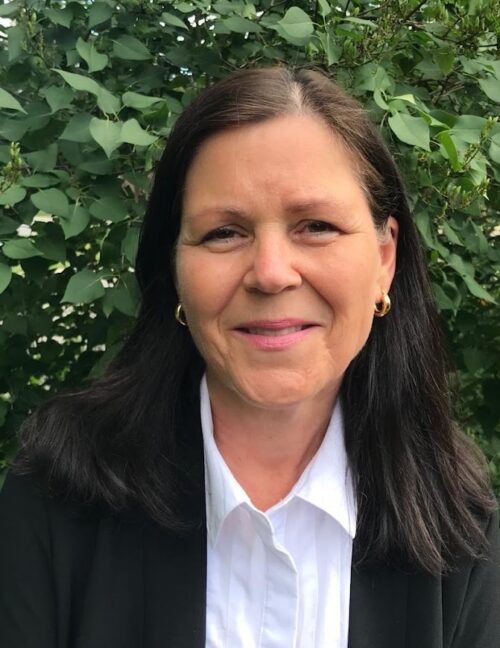 Grade 8 teacher Sandra Theobald