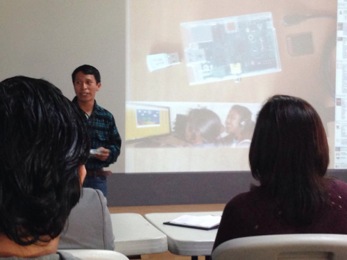 Israel Quic presents RACHEL at Campus Tec, the technology department of University de la Valle