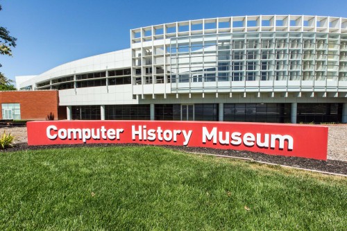 chm-exterior