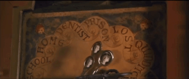 Harry Potter and the Real-Life Weasley Clock - Raspberry Pi