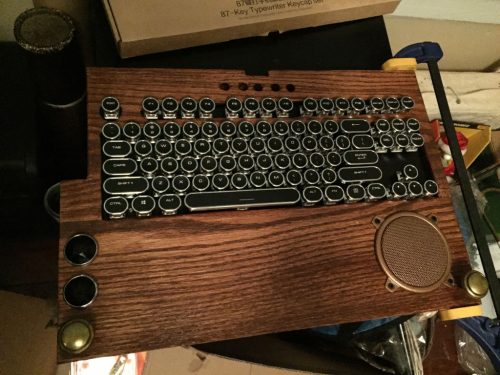 Raspberry Pi Steampunk laptop